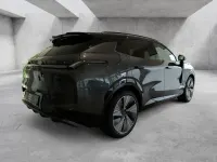 Neu Lynk & Co 08 349 PS (256 kW) 2025 Grau SUV