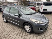 Gebraucht Peugeot 207 Tendance 95 PS (69 kW) 2011 Grau Limousine