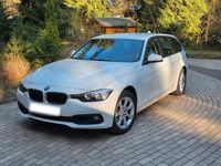 Gebraucht BMW 318 150 PS (110 kW) 2015 Weiß Kombi