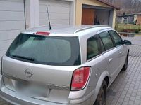 Gebraucht Opel Astra 105 PS (77 kW) 2008 Silber Kombi