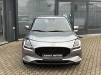 Neu Suzuki Swift Club 83 PS (61 kW) 2025 Silber Limousine
