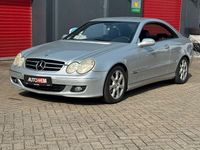Gebraucht Mercedes CLK220 150 PS (110 kW) 2007 Silber Coupé