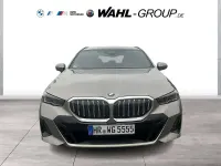 Gebraucht BMW 520 M Sport 197 PS (144 kW) 2025 Grau Limousine
