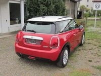 Gebraucht Mini Cooper 136 PS (100 kW) 2015 Blazing red ii metallic Kleinwagen