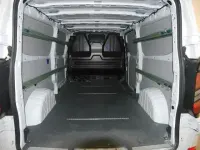 Usado Ford Transit Custom 136 HP (100 kW) 2024 Branco Sedan
