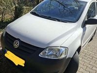 Gebraucht VW Fox 54 PS (39 kW) 2008 Weiß Kleinwagen