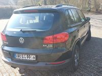 Gebraucht VW Tiguan Trendline 140 PS (102 kW) 2012 Grün SUV