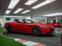 Gebraucht Ferrari California 560 PS (411 kW) 2017 Rot Cabrio