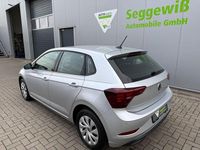 Gebraucht VW Polo Life 95 PS (69 kW) 2023 Silber Kleinwagen