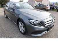 Używany Mercedes E220 Avantgarde 194 KM (142 kW) 2017 Szary Kombi