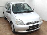 Gebraucht Toyota Yaris 68 PS (50 kW) 2000 Silber Limousine