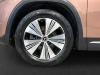 Gebraucht Mercedes EQA250 Progressive 139 kW (190 PS) 2023 Gold SUV