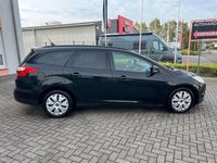 Gebraucht Ford Focus Trend 116 PS (85 kW) 2011 Schwarz Limousine