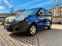 Gebraucht Opel Combo 105 PS (77 kW) 2015 Blau Van / Kleinbus