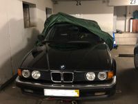 Gebraucht BMW 735 211 PS (155 kW) 1988 Schwarz Limousine