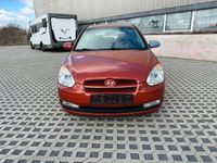 Gebraucht Hyundai Accent 97 PS (71 kW) 2007 Gold Kleinwagen