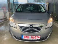 Używany Opel Meriva 95 KM (69 kW) 2012 Brązowy Minivan