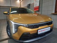 Neu Kia K4 150 PS (110 kW) 2026 Gelber glitzer Limousine