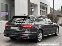 Gebraucht Audi A4 Comfort 150 PS (110 kW) 2024 Grau Kombi