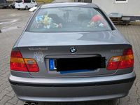 Gebraucht BMW 318 143 PS (105 kW) 2003 Silber Limousine