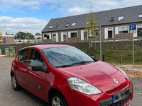 Gebraucht Renault Clio IV 75 PS (55 kW) 2012 Rot Kleinwagen