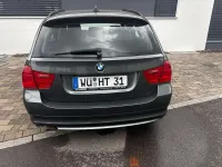 Gebraucht BMW 318 143 PS (105 kW) 2010 Grau Kombi