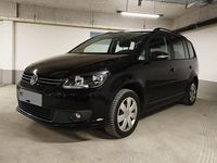 Second-hand VW Touran 105 CP (77 kW) 2014 Negru Monovolum