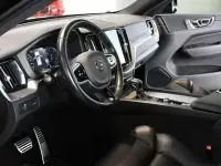 Gebraucht Volvo XC60 R-Design 190 PS (139 kW) 2020 Schwarz SUV