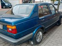 Używany VW Jetta 75 KM (55 kW) 1984 Niebieski Sedan/Limuzyna