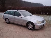 Gebraucht Mercedes C220 Elegance 143 PS (105 kW) 2002 Silber Kombi