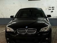 Gebraucht BMW 525 M Sport 197 PS (144 kW) 2007 Schwarz Limousine