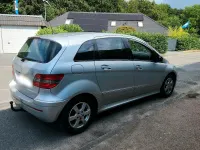 Gebraucht Mercedes B150 2007 Silber Van / Kleinbus
