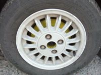 Second-hand Skoda 105 46 CP (33 kW) 1981 Galben Berlinǎ