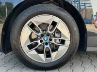 Gebraucht BMW iX Shadowline 239 kW (326 PS) 2022 Saphirschwarz metallic SUV