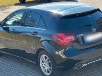 Gebraucht Mercedes A200 136 PS (100 kW) 2016 Schwarz Limousine