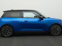 Second-hand Mini Cooper SE 160 kW (218 CP) 2024 Albastru Hatchback