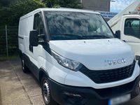 Gebraucht Iveco Daily 156 PS (114 kW) 2020 Weiß Limousine