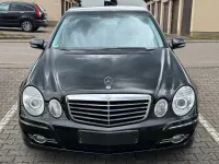 Gebraucht Mercedes E220 Avantgarde 170 PS (125 kW) 2008 Schwarz Limousine