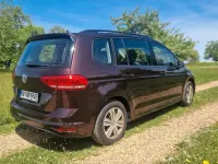 Gebraucht VW Touran 110 PS (80 kW) 2018 Rot Van / Kleinbus