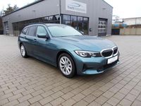 Gebraucht BMW 320 190 PS (139 kW) 2020 Blue ridge mountain metallic Kombi