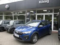Gebraucht Dacia Sandero Expression 101 PS (74 kW) 2023 Blau Kleinwagen