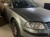 Gebraucht VW Passat 130 PS (95 kW) 2003 Silber Kombi