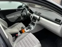 Gebraucht VW Passat Highline 140 PS (102 kW) 2010 Grau Kombi