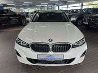 Gebraucht BMW 318 Shadowline 150 PS (110 kW) 2023 Weiß Kombi