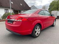 Gebraucht Ford Focus Cabriolet 101 PS (74 kW) 2007 Rot Cabrio