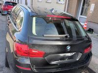 Gebraucht BMW 520 184 PS (135 kW) 2012 Schwarz Kombi