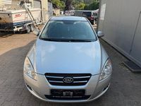 Gebraucht Kia Ceed EX 109 PS (80 kW) 2007 Silber Kleinwagen