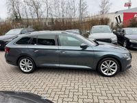 Gebraucht Skoda Superb Style 190 PS (139 kW) 2017 Grau Kombi