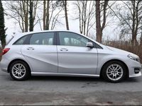 Usata Mercedes B180 109 CV (80 kW) 2017 Argento Monovolume