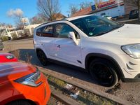 Gebraucht Chevrolet Orlando 164 PS (120 kW) 2012 Weiß Van / Kleinbus